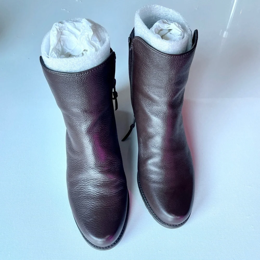 Stuart Weitzman Leather Booties - Picture 3 of 8